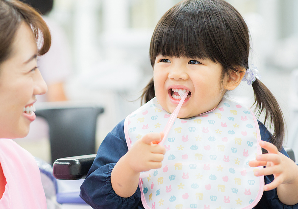 お子さまのむし歯は早めの対応が大切